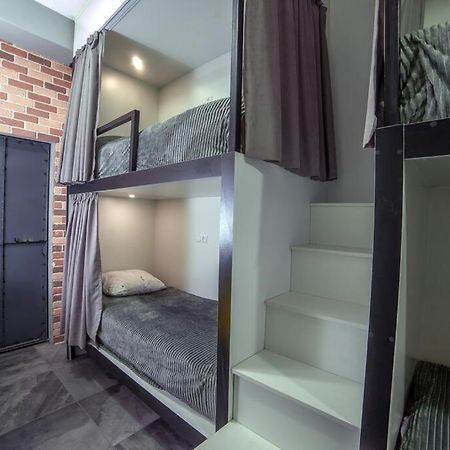Loft Hostel Gjoumri Kültér fotó