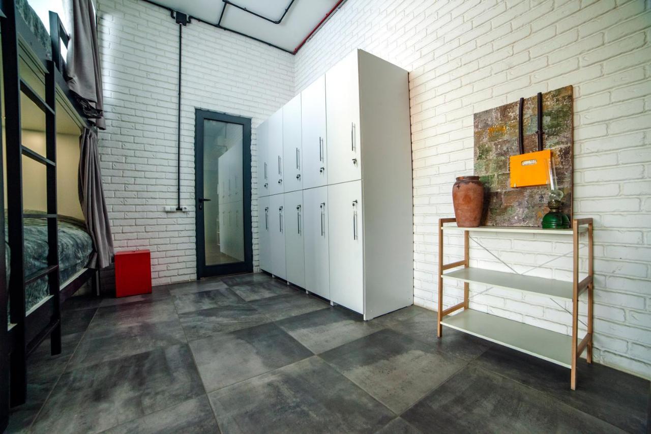 Loft Hostel Gjoumri Kültér fotó